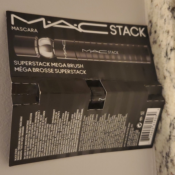 MAC  STACK MASCARA - Picture 6 of 6